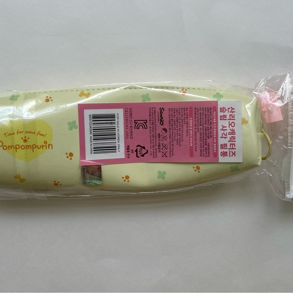 New Pompompurin Pencil Case - Picture 4 of 4
